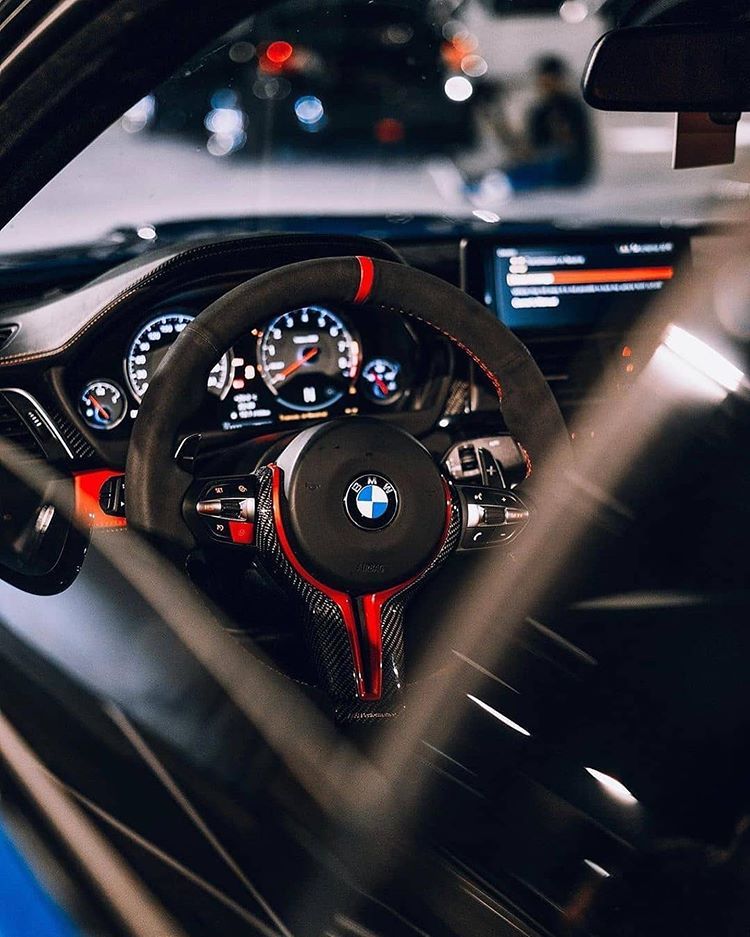 Lenkräder / Steering Wheels